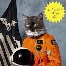 Surfing the void von - surfing,